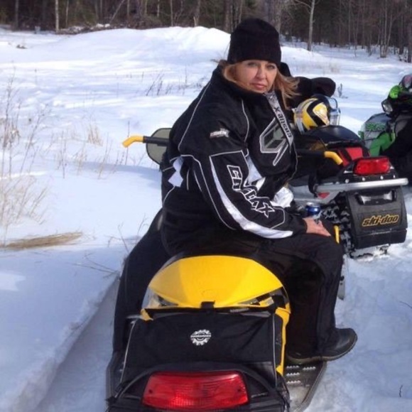 Meet your Posher, Dana - Picture 1 of 1